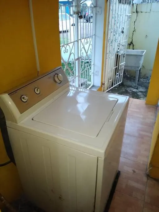 Queste Ochi Town House Ocho Rios