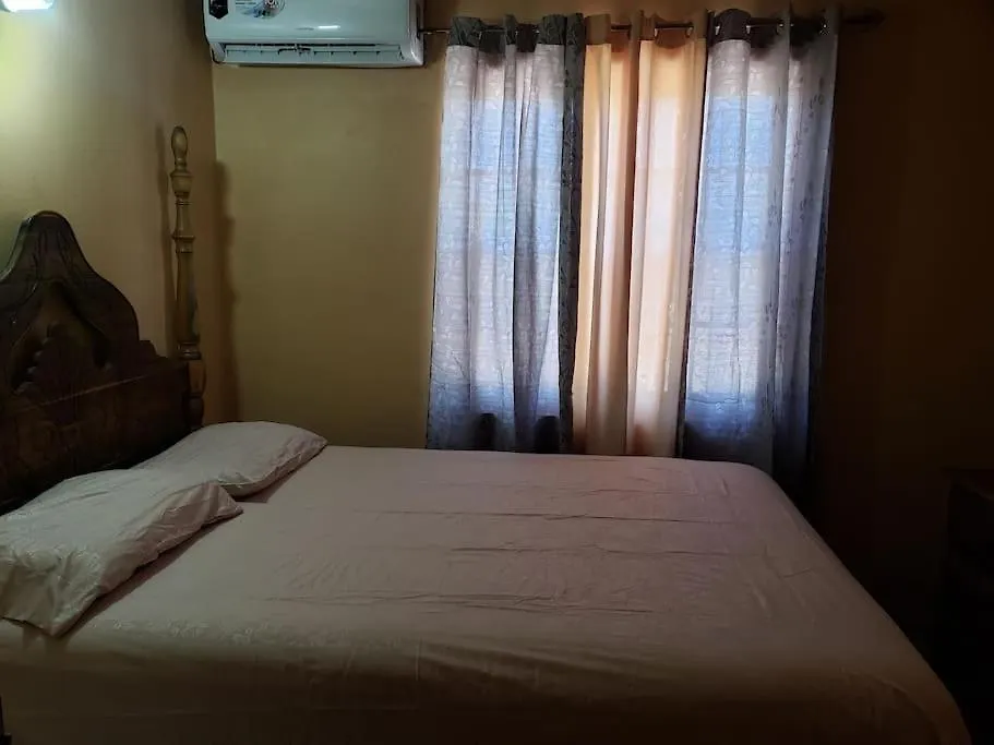 Queste Ochi Town House Ocho Rios